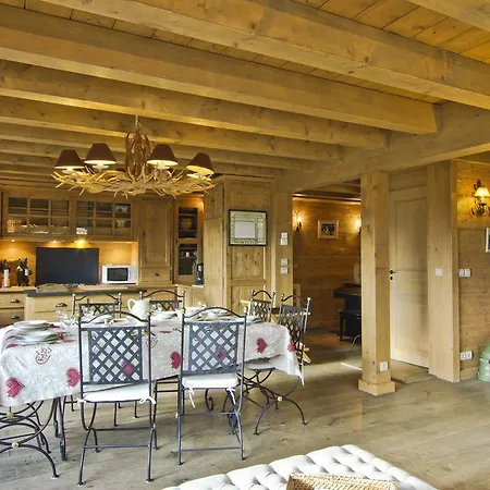 シャレー Chalet Serac シャモニー